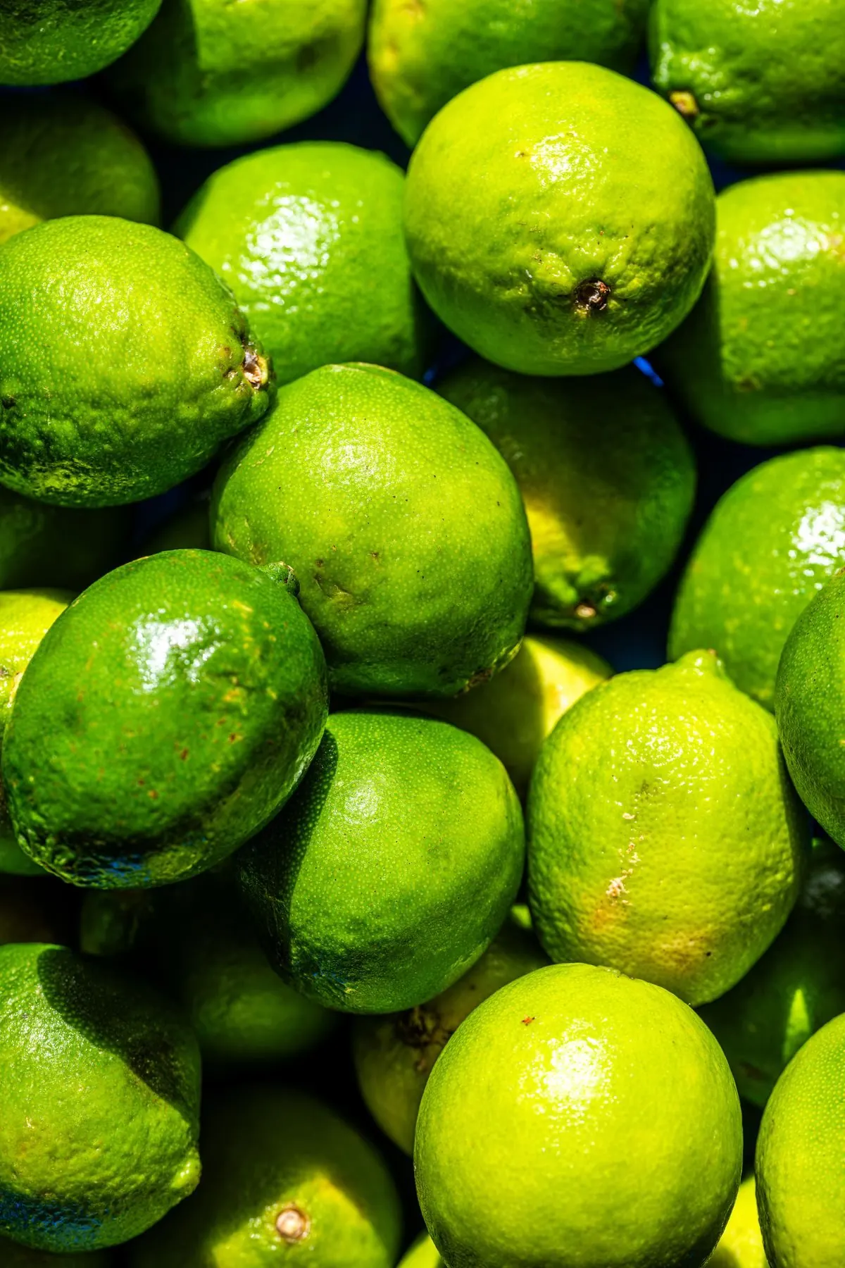 A pile of fresh limes
